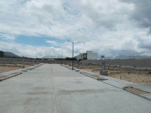 TERRENO EN VENTA CON TODOS LOS SERVICIS