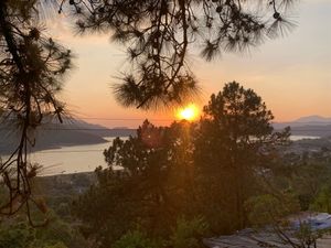 Terreno con vista al lago