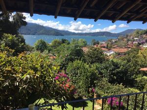 Renta mensual de Casa en el pueblo (Valle de Bravo)