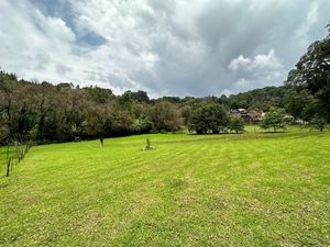 ¡Terreno en Venta en Acatitlán, Valle de Bravo!