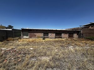 TERRENO CON BODEGA SOBRE CALLE ALDAMA