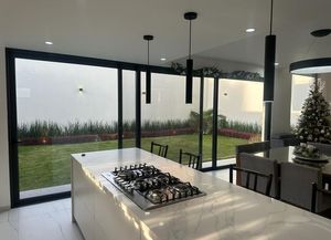 Casa en La Vista  frente Paseo Querétaro