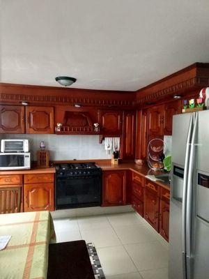 CASA EN VENTA, LOMAS DE BELLAVISTA