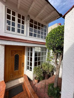 CASA EN VENTA, VIA LACTEA - JARDINES DE SATELITE