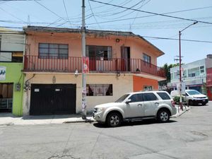 Vendo Casa con Uso de Suelo Amp. Casas Aleman