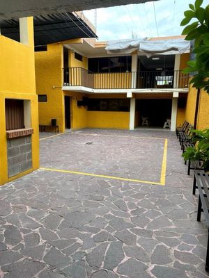 EDIFICIO EN VENTA CON EXCELENTE UBICACION