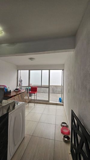 CASA EN VENTA EN LOMAS 4ta. SECCION