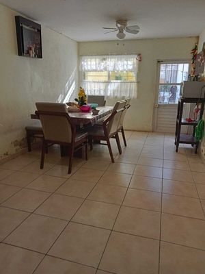 CASA EN VENTA EN AV. CONSTITUCION