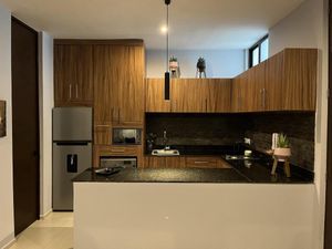 EN VENTA DEPARTAMENTO AMUEBLADO EN TEMOZON NORTE DE 1 HABITACIÓN