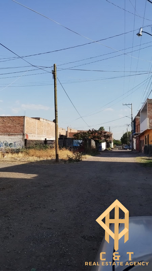 SE VENDE TERRENO  COLONIA AMPLIACION LA GLORIA SALAMANCA GUANAJUATO