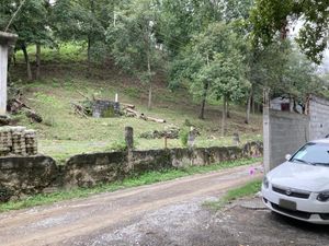 Terreno campestre con pozo de agua