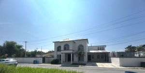 CASA EN VENTA EN ALLENDE