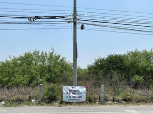 TERRENO EN VENTA CIENEGA DE FLORES 10 HECTAREAS USO DE SUELO INDUSTRIAL