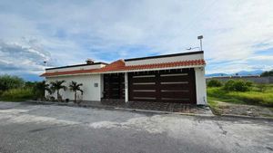 CASA EN VENTA FRACC. LOS OLIVOS