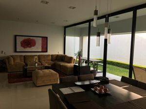 Casa en Venta en Bosques de Valle Alto