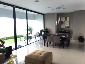 Casa en Venta en Bosques de Valle Alto