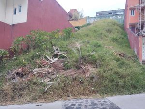 TERRENO EN VENTA, EN EL FRACC. JARDINES DE LAS ANIMAS