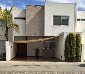 VENTA DE CASA EN LA QUERENCIA