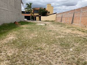 VENTA DE TERRENO EN EL CAMPANARIO