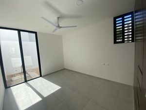 Departamento en renta en planta baja con piscina y terraza Temozon Norte Merida