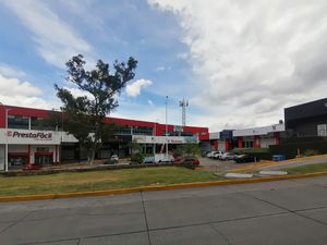 PLAZA COMERCIAL OPERANDO EN VENTA