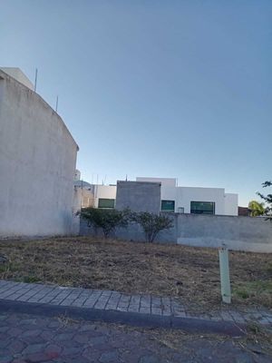 VENTA DE TERRENO EN MILENIO