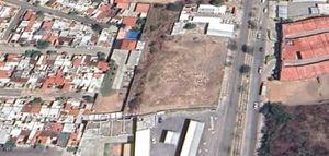 otro lote de terreno comercial al oriente de tuxtla, crecano a la diana Cazadora