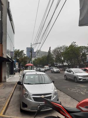 EDIFICIO COMERCIAL EN RENTA - Insurgentes Sur