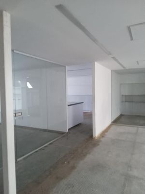 LOCAL - COMERCIAL EN RENTA