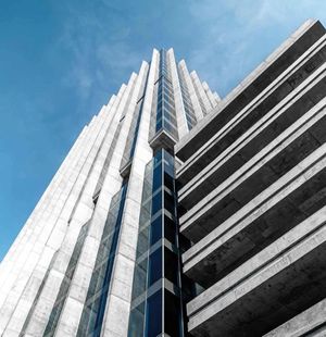 Oficina en Renta 350 M2, Av. Constitución zona Centro de Monterrey, NL.- $129,50