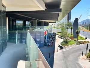 Local para RESTAURANTE con TERRAZA en Renta, Zona Santa María, 276M2.