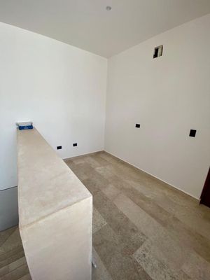 TOWN HOUSE EN RENTA | TEMOZON NORTE |