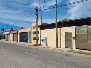 CASA EN ESQUINA EN LA COL GARCIA GINERES