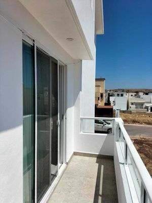 HERMOSA CASA ESTILO MODERNO EN ROSARITO PUNTA AZUL 3 NIVELES 5 BAÑOS