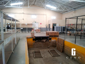 BODEGA COMERCIAL/ INDUSTRIAL EN AV. PRINCIPAL