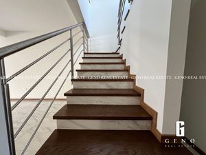 CASA EN VENTA EN ZONA CANTERA CON OFICINA