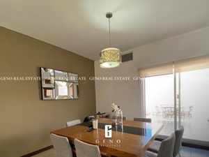 CASA EN VENTA EN VALLE ESCONDIDO