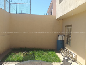 CASA EN VENTA LAS FUENTES