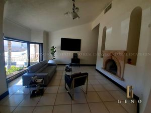 CASA EN VENTA ARCADAS