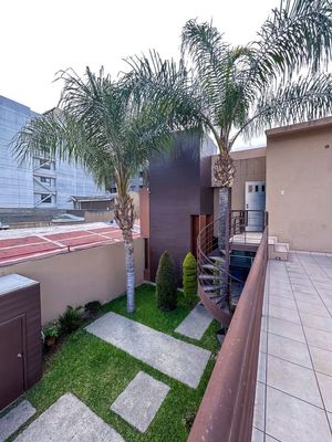 ELEGANTE CASA EN VENTA