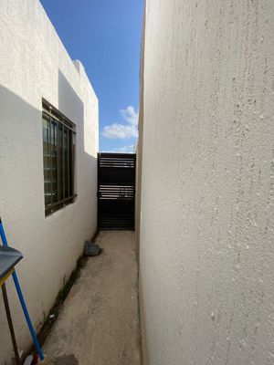 CASA EN VENTA EN EL FRACCIONAMIENTO LOS HÉROES