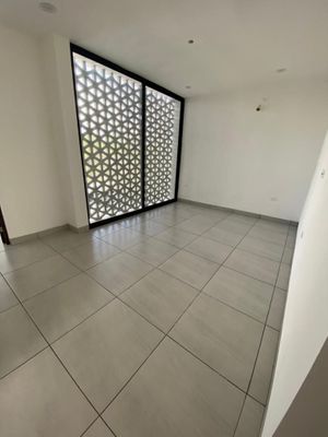 CASA EN VENTA EN TEMOZÓN NORTE, MÉRIDA-IBIZA