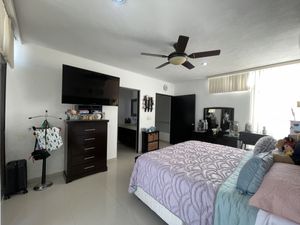 CASA EN VENTA EN ALTABRISA, MÉRIDA, CERCA DE LAS COUNTRY TOWERS