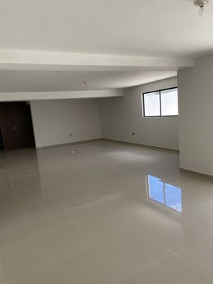 En venta hermosa residencia facil acceso a la cantera en ciudad Chihuahua