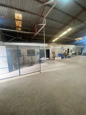 BODEGA EN RENTA TIJUANA MURUA 900 M²