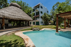 RESALE  - Luxurious - 3 Bedroom Apartment in Lagos del Sol Cancún