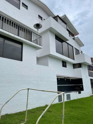 CASA EN VENTA EN BOSQUES DE LAS LOMAS, CIUDAD DE MEXICO