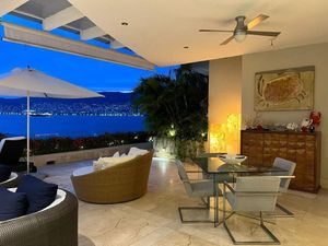 En Venta Departamento amueblado con vista a la Bahía de Acapulco