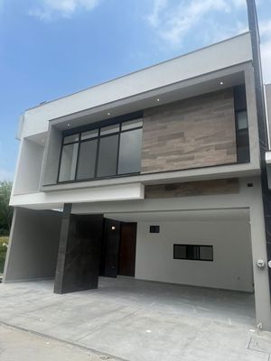 Venta de casa en Pedregal del Huajuco