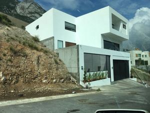 Venta de terreno en Valle Poniente